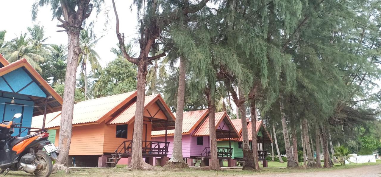 Lanta Family Resort Ko Lanta Kültér fotó